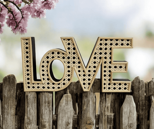 Rattan Love Sign - albert L. (punkt) USA